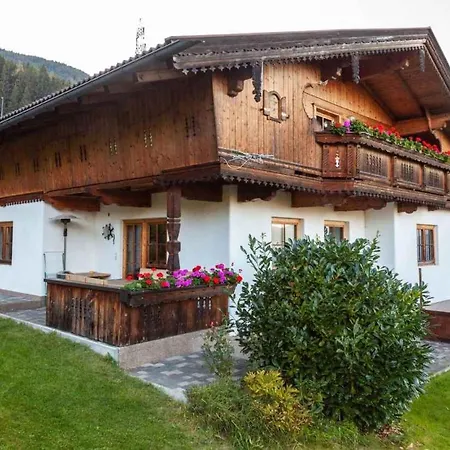 In Kaltenbach/zillertal 868 *