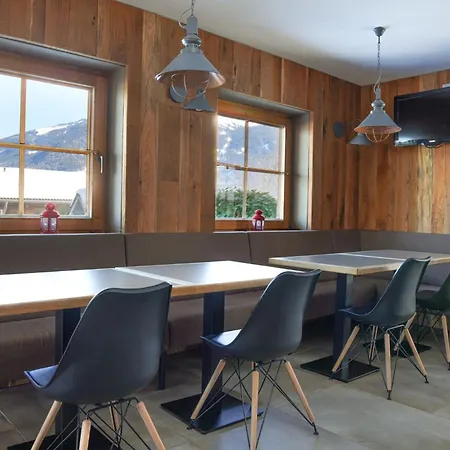 بيت للعطل In - Zillertal 868 *